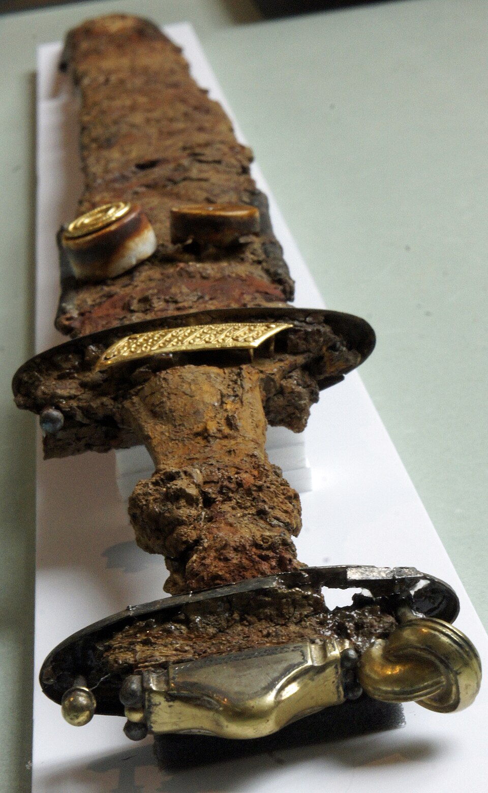 Željezni mač — rani srednji vijek